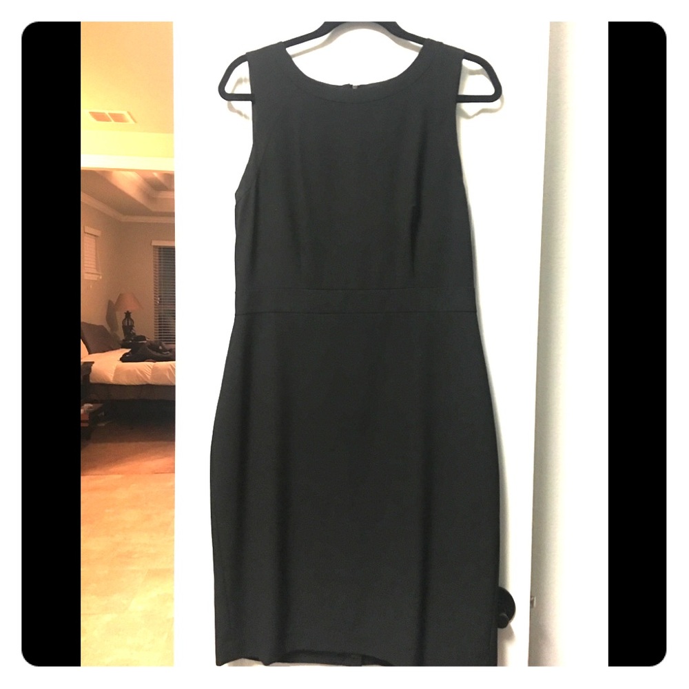 Ann Taylor Black Seasonless Stretch Dress sz 10